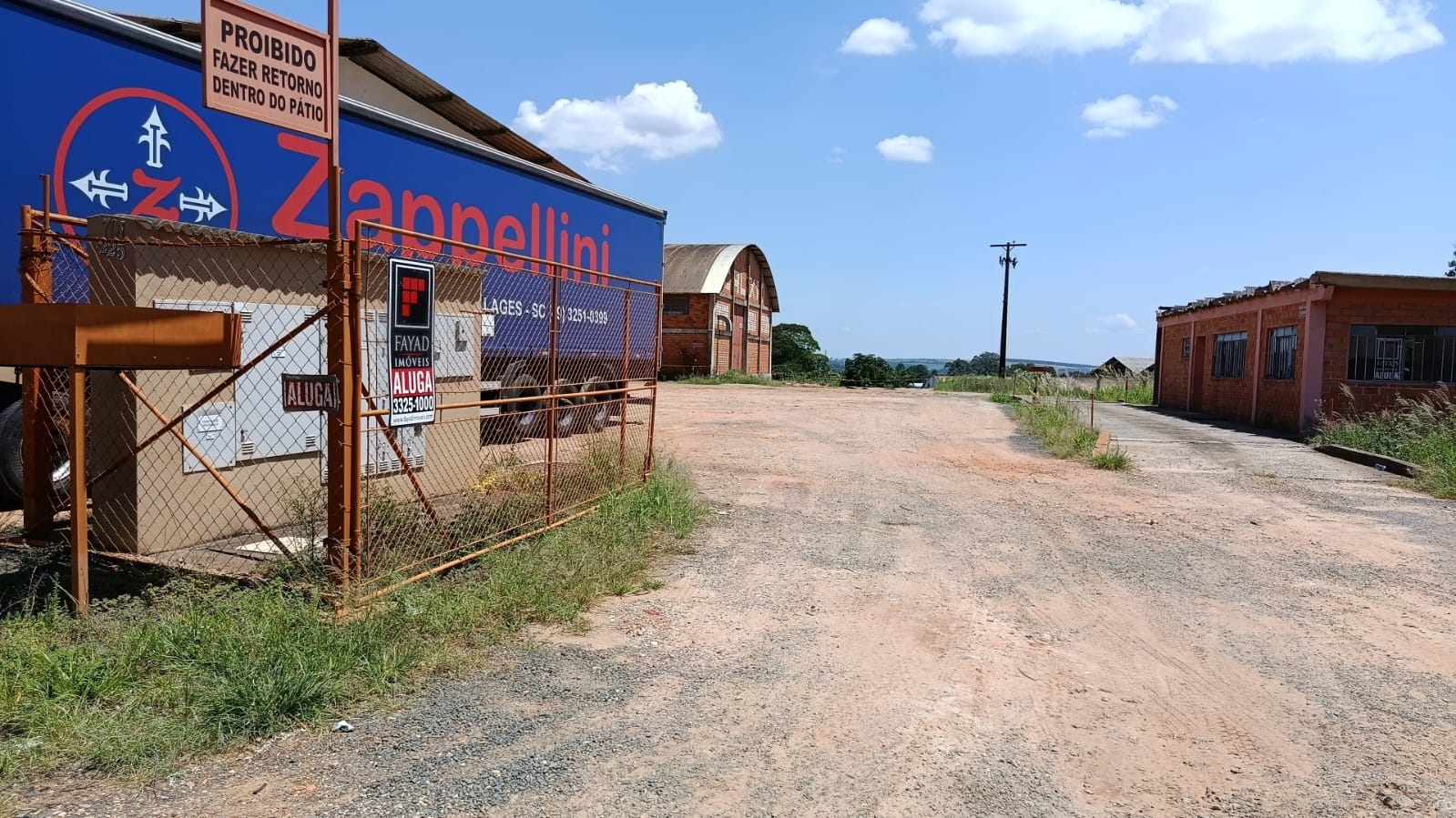 Barracão/galpão para locacao no Boa Vista em Ponta Grossa com 305m² por R$ 7.000,00