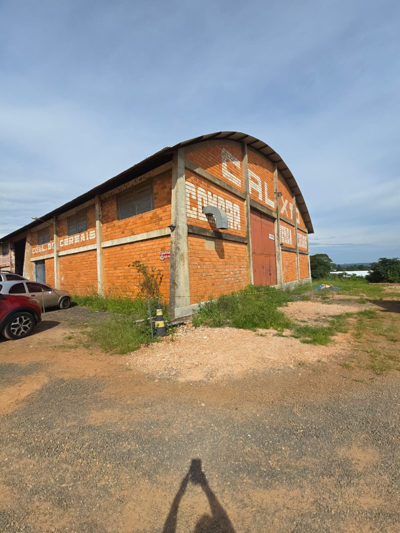 Barracão/galpão para locacao no Boa Vista em Ponta Grossa com 305m² por R$ 7.000,00