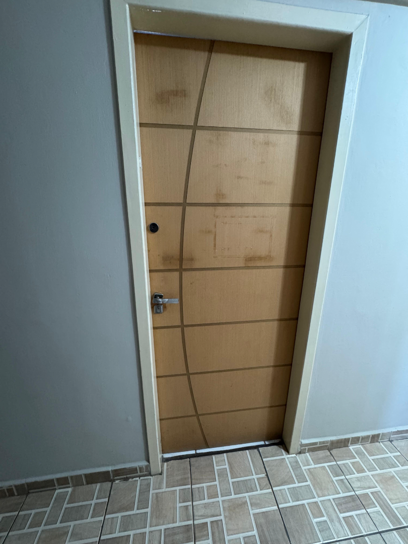 Cjto Comercial/sala para locacao no Centro em Ponta Grossa com 15m² por R$ 500,00