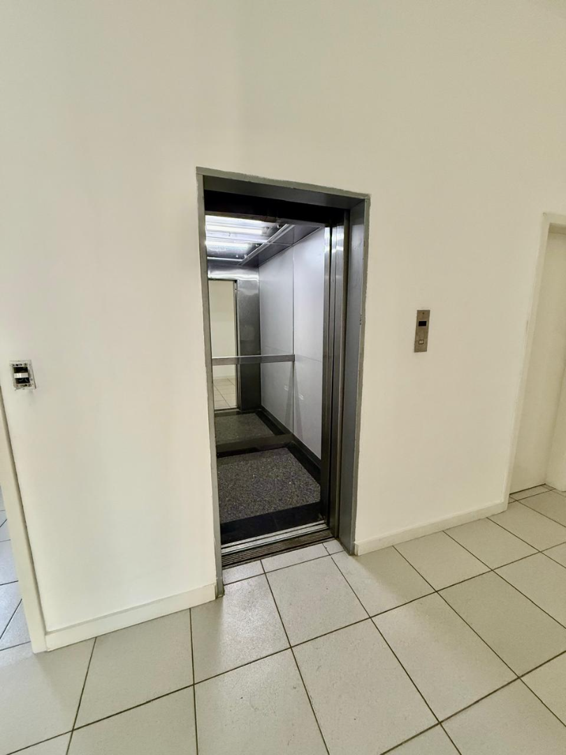 Cjto Comercial/sala para locacao no Centro em Ponta Grossa com 500m² por R$ 8.000,00