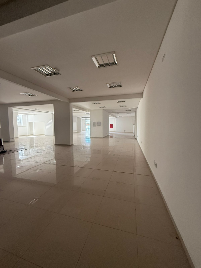 Cjto Comercial/sala para locacao no Centro em Ponta Grossa com 528m² por R$ 7.000,00