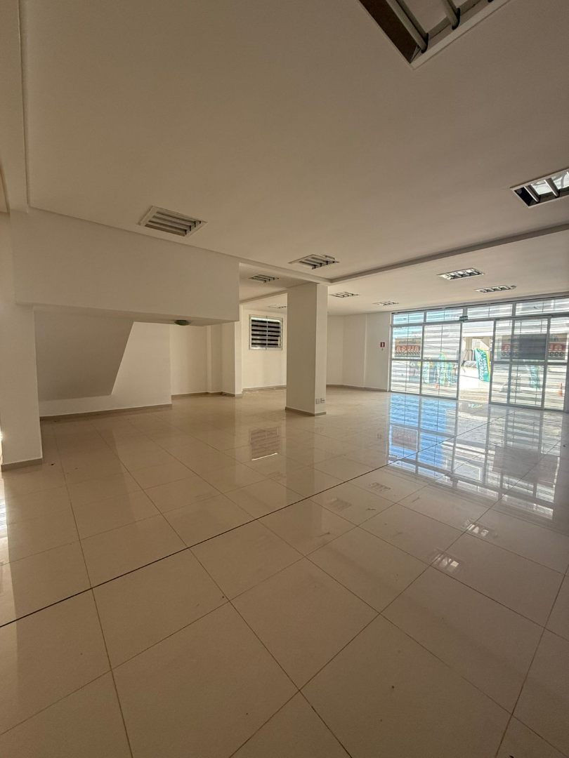 Cjto Comercial/sala para locacao no Centro em Ponta Grossa com 528m² por R$ 7.000,00