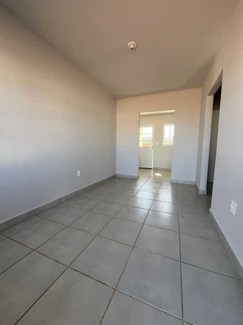 Casa para locacao no Neves em Ponta Grossa com 50m² por R$ 850,00