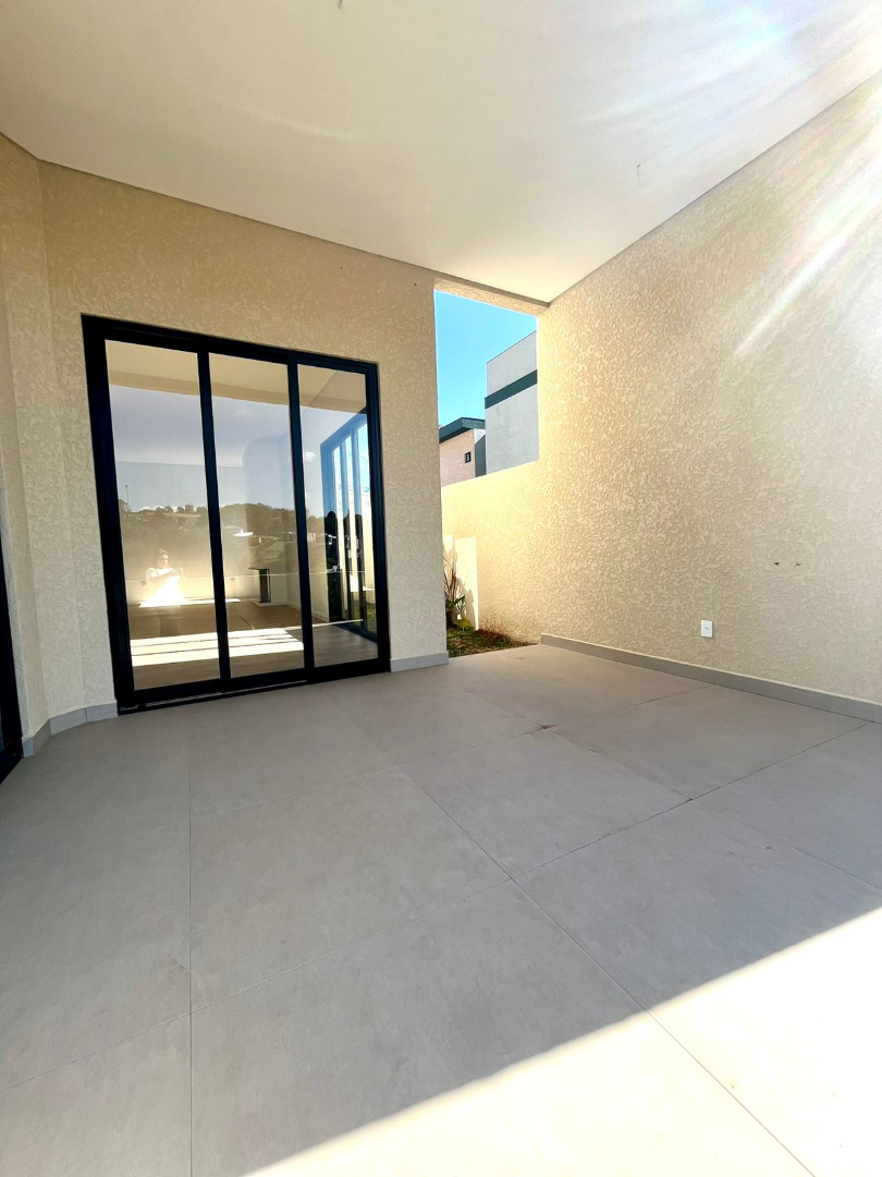 Casa para venda no Oficinas em Ponta Grossa com 0m² por R$ 1.750.000,00