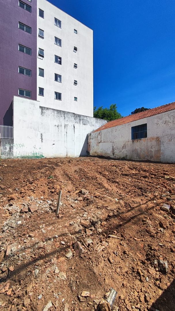 Terreno para venda no Centro em Ponta Grossa com 221,61m² por R$ 400.000,00