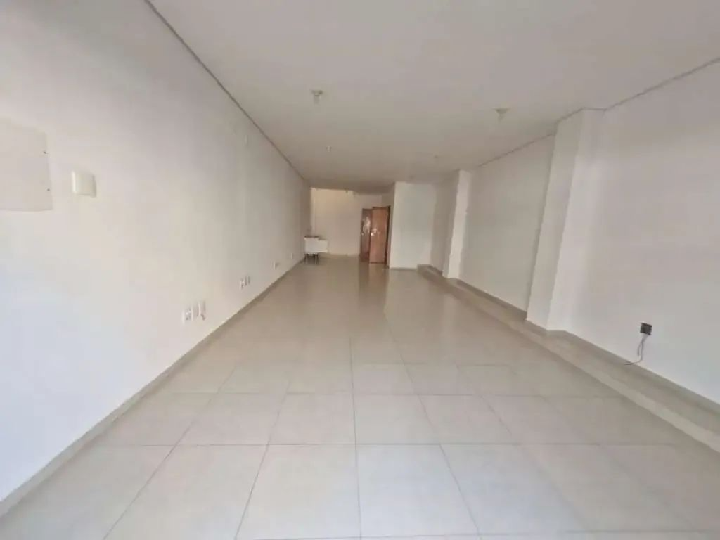 Cjto Comercial/sala para locacao no Centro em Ponta Grossa com 80m² por R$ 1.500,00
