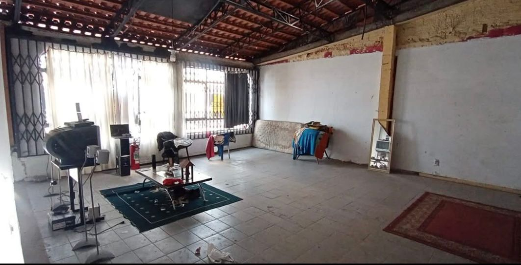 Cjto Comercial/sala para venda no Centro em Ponta Grossa com 403m² por R$ 400.000,00