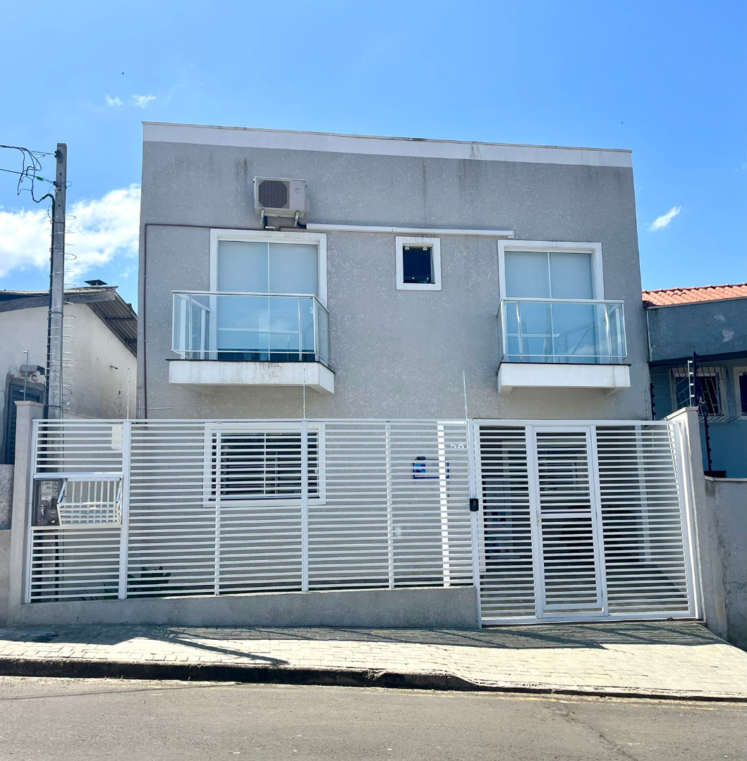 Sobrado para venda no Orfas em Ponta Grossa com 89m² por R$ 490.000,00