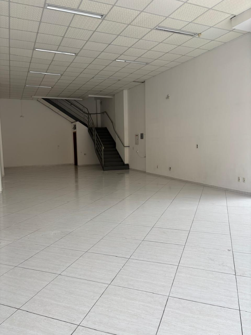 Cjto Comercial/sala para locacao no Centro em Ponta Grossa com 280m² por R$ 10.500,00