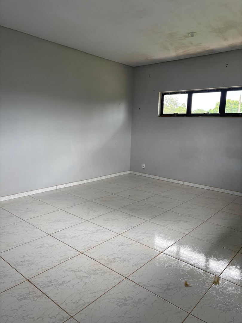 Barracão/galpão para locacao no Cara-cara em Ponta Grossa com 260m² por R$ 4.300,00
