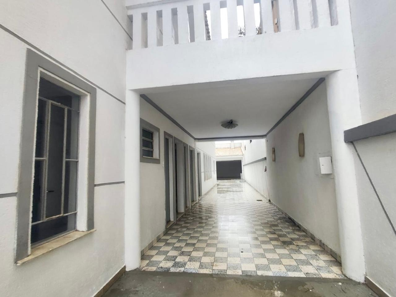 Casa Comercial para locacao no Jardim Carvalho em Ponta Grossa com 616m² por R$ 20.000,00