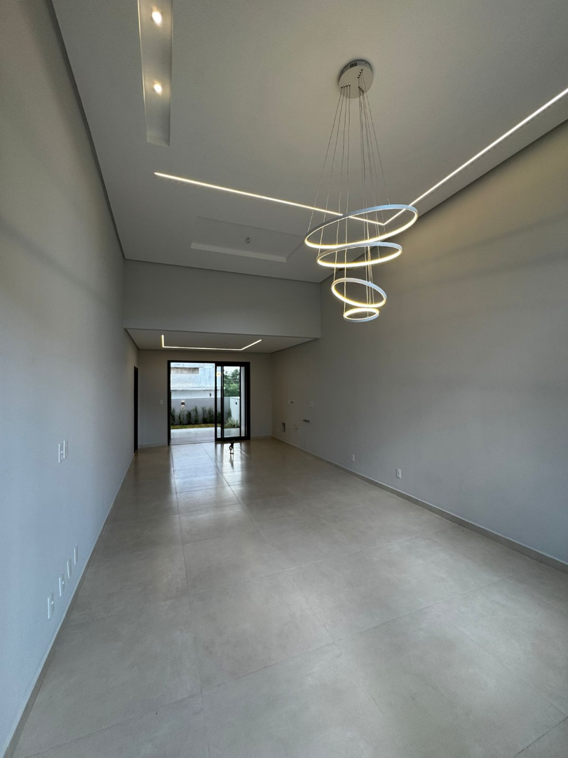 Casa para venda no Jardim Carvalho em Ponta Grossa com 125m² por R$ 825.000,00