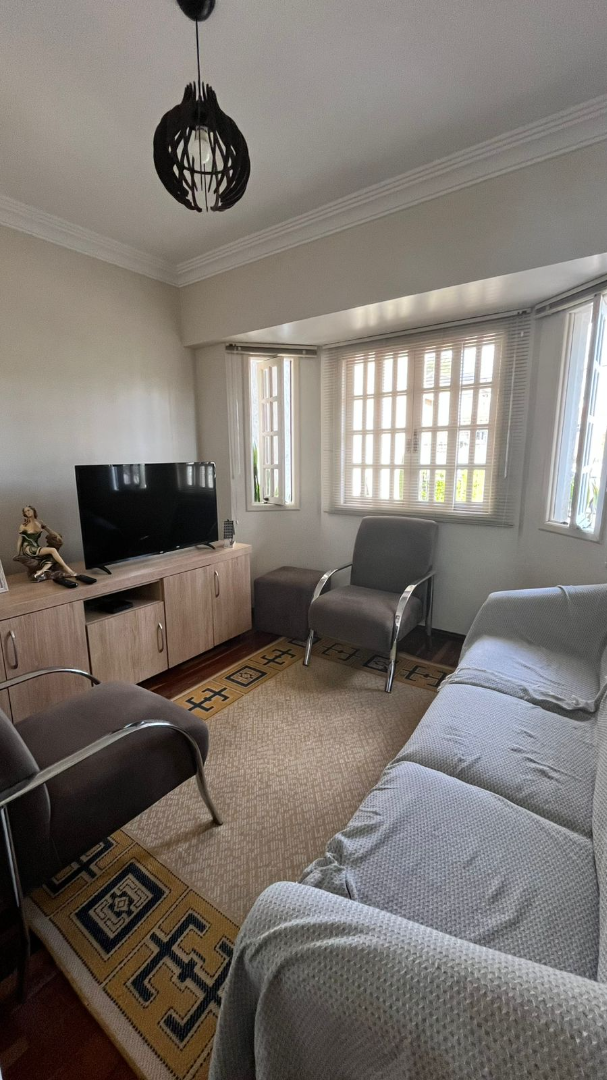 Casa Residencial para venda no Jardim Carvalho em Ponta Grossa com 377m² por R$ 900.000,00