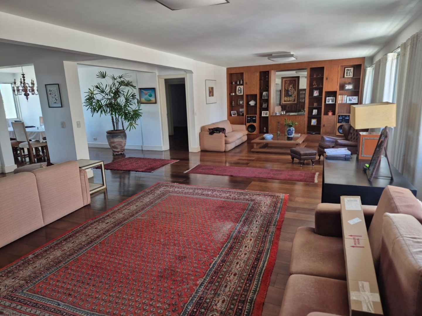 Apartamento para locacao no Centro em Ponta Grossa com 0m² por R$ 3.700,00