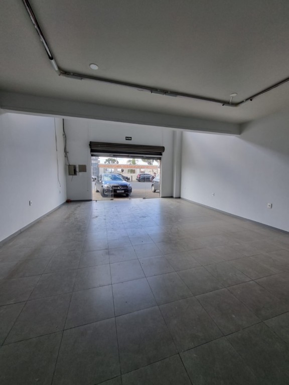 Cjto Comercial/sala para locacao no Uvaranas em Ponta Grossa com 200m² por R$ 3.800,00