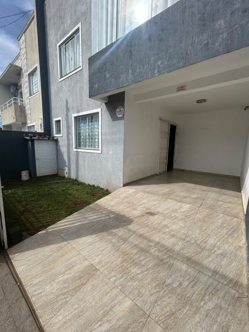 Sobrado para locacao no Jardim Carvalho em Ponta Grossa com 138m² por R$ 3.000,00