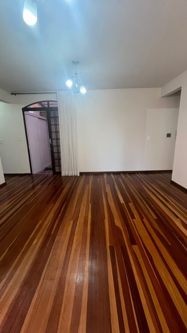 Sobrado para vendalocacaovenda e locacao no Centro em Ponta Grossa com 153m² por R$ 550.000,002.800,00