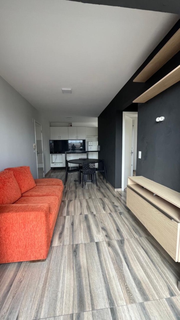 Apartamento para locacao no Uvaranas em Ponta Grossa com 60m² por R$ 1.300,00