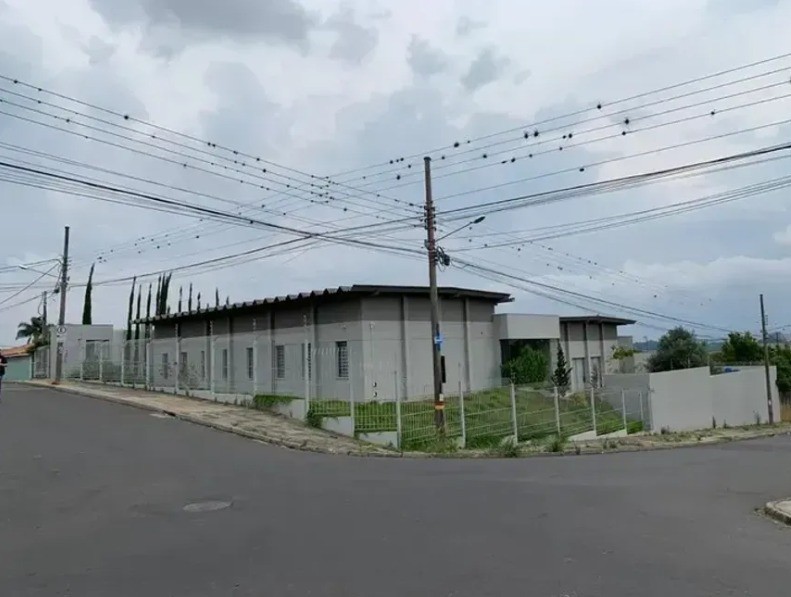 Barracão/galpão para vendalocacaovenda e locacao no Ronda em Ponta Grossa com 632m² por R$ 3.490.000,0020.000,00