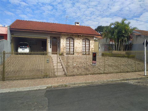 Casa para venda no Uvaranas em Ponta Grossa com 825m² por R$ 950.000,00