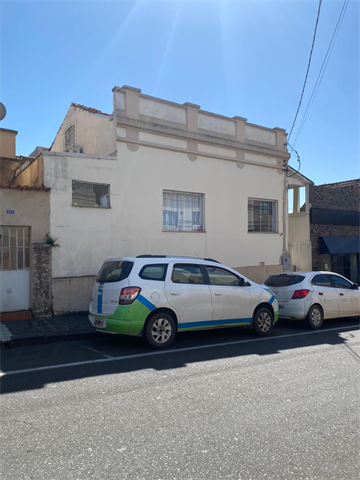 Casa para venda no Centro em Ponta Grossa com 135m² por R$ 670.000,00