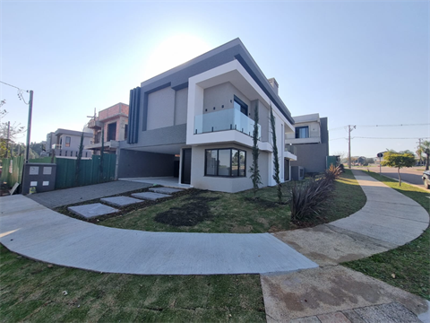 Casa para venda no Jardim Carvalho em Ponta Grossa com 0m² por R$ 1.650.000,00
