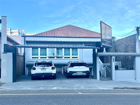 Cjto Comercial/sala para locacao no Centro em Ponta Grossa com 120m² por R$ 2.990,00