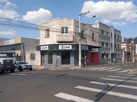 Cjto Comercial/sala para venda no Centro em Ponta Grossa com 196m² por R$ 780.000,00