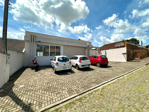 Casa para venda no Uvaranas em Ponta Grossa com 529,5m² por R$ 699.000,00