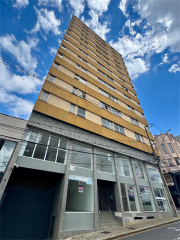 Apartamento para locacao no Centro em Ponta Grossa com 120m² por R$ 1.590,00