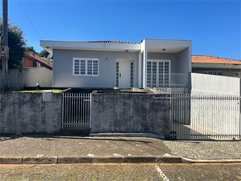 Casa para venda no Oficinas em Ponta Grossa com 346,5m² por R$ 1.250.000,00