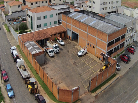 Barracão/galpão para locacao no Jardim Carvalho em Ponta Grossa com 613m² por R$ 18.000,00