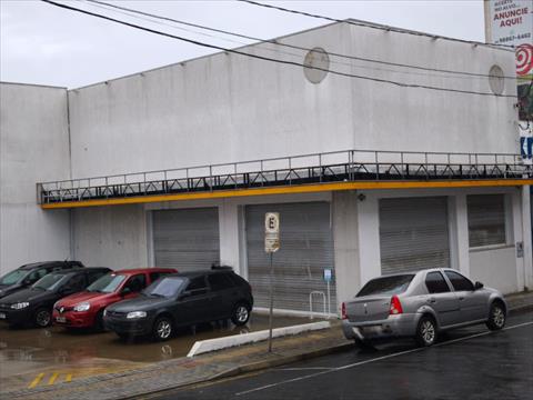 Cjto Comercial/sala para locacao no Centro em Ponta Grossa com 332m² por R$ 25.000,00