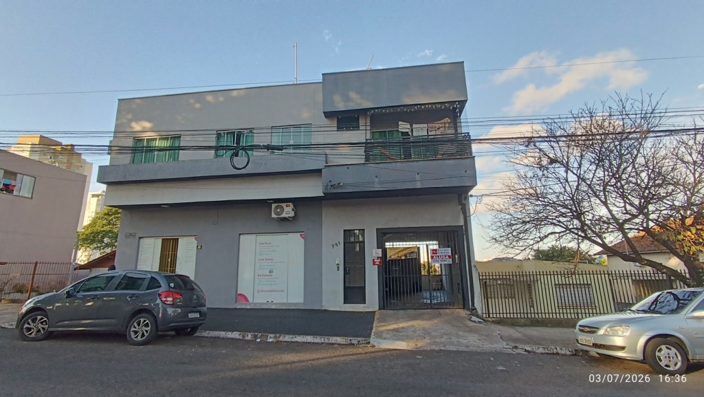 Residência para locacao no Centro em Apucarana com 0,00m² por R$ 530,00