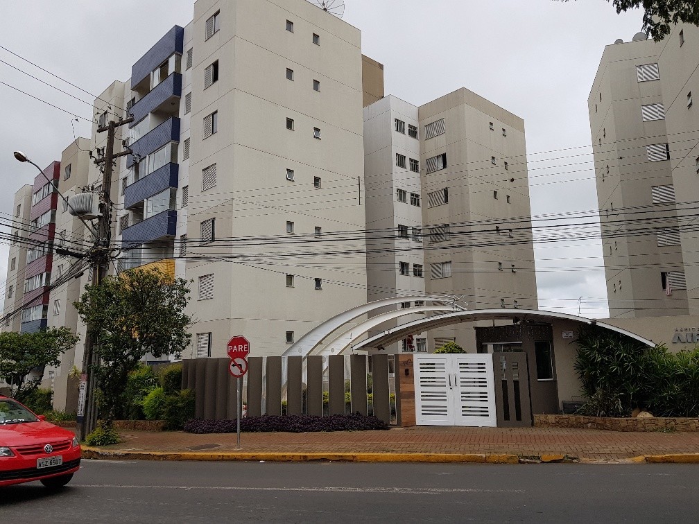 Apartamento para locacao no Centro em Apucarana com 0m² por R$ 1.500,00