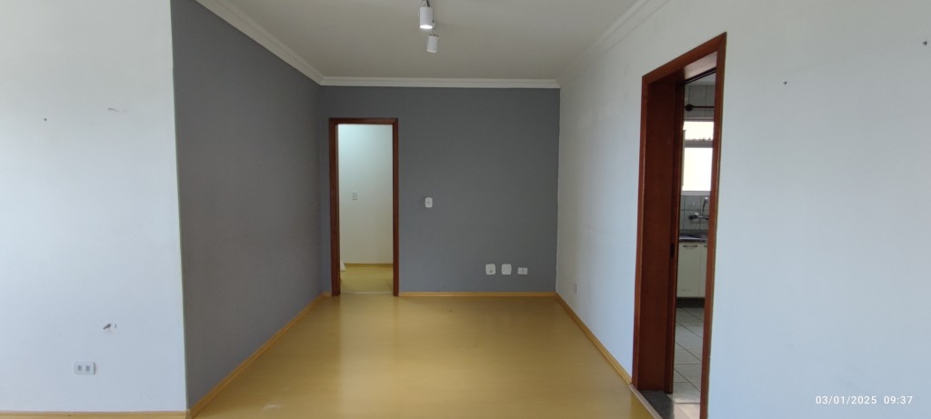 Apartamento para locacao no Centro em Apucarana com 0m² por R$ 1.500,00