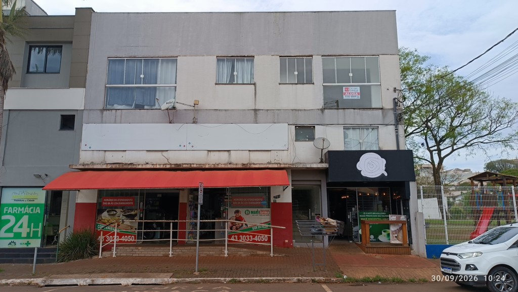 Apartamento para locacao no Centro em Apucarana com 0,00m² por R$ 1.300,00
