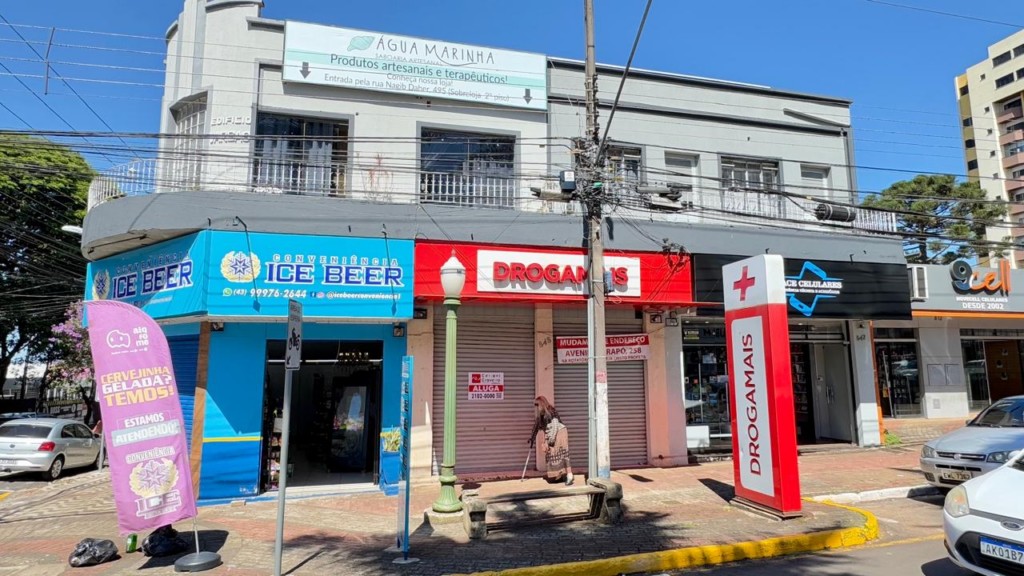 Sala Comercial para locacao no Centro em Apucarana com 0m² por R$ 4.650,00