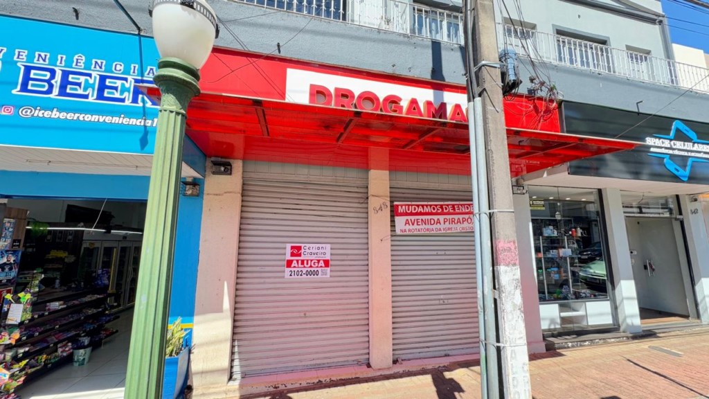 Sala Comercial para locacao no Centro em Apucarana com 0m² por R$ 4.650,00