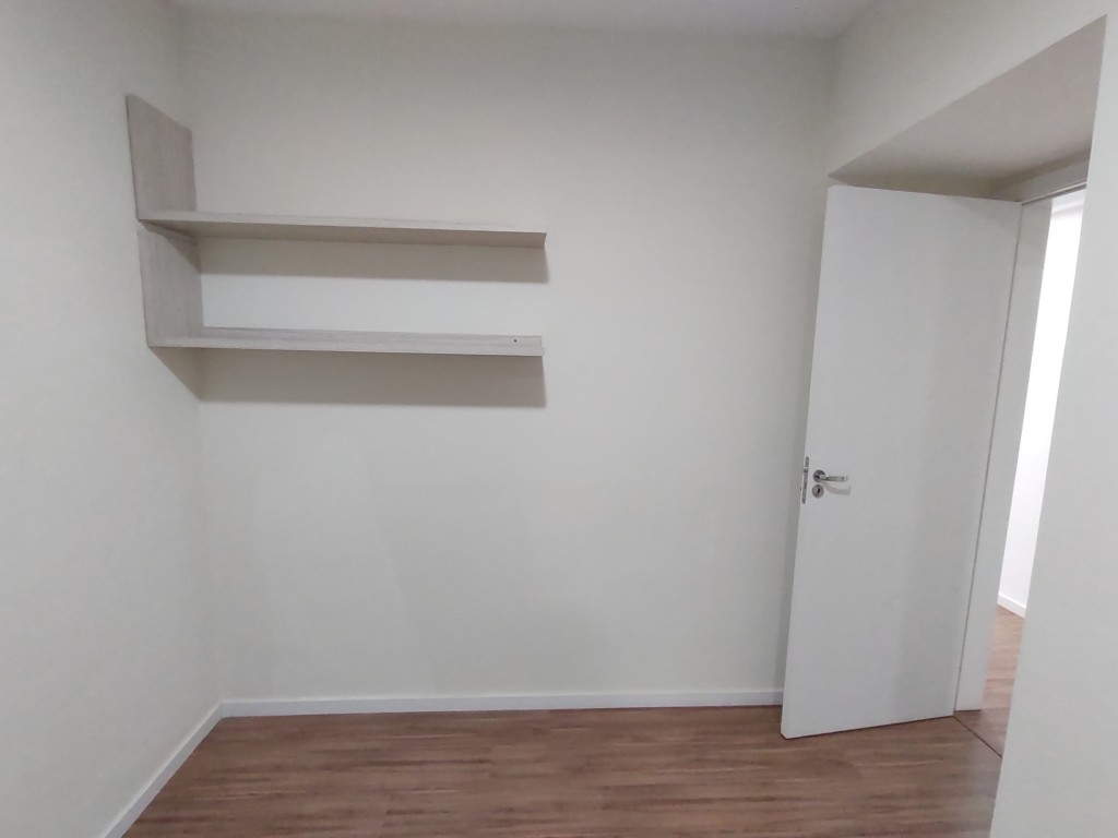Quarto-01 Com Armarios