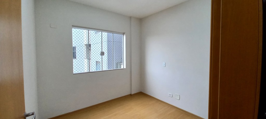 Quarto 02
