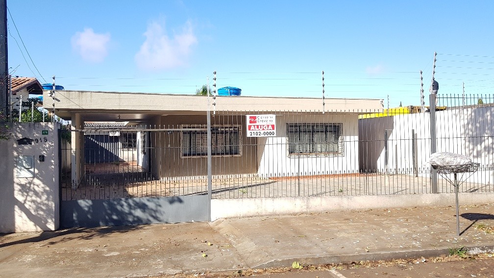 Casa Comercial para locacao no Vila Sao Paulo em Apucarana com 0m² por R$ 2.700,00