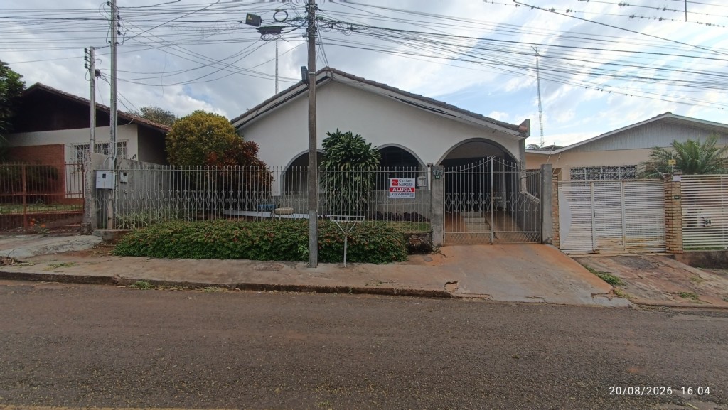 Residência para locacao no Vila Suzana em Apucarana com 0,00m² por R$ 1.600,00