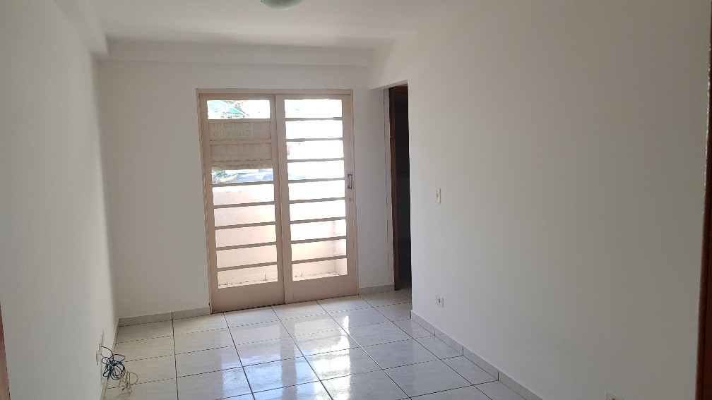 Apartamento para locacao no Jardim Aeroporto em Apucarana com 0m² por R$ 890,00