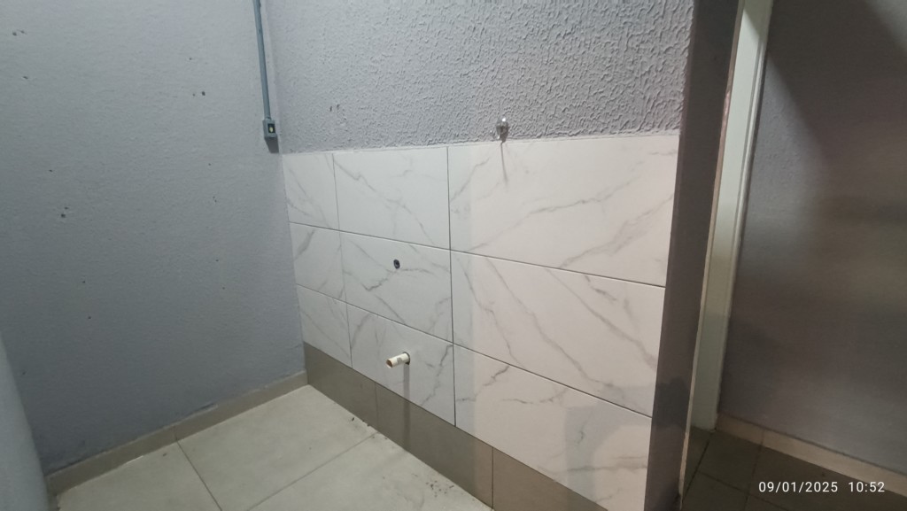 Sala Comercial para locacao no Centro em Apucarana com 0m² por R$ 3.900,00