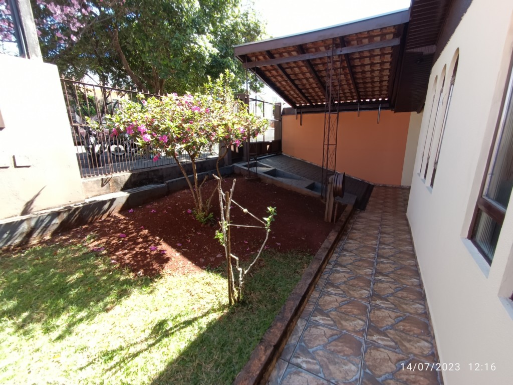 Casa Residencial para locacao no Jardim Sao Pedro em Apucarana com 0m² por R$ 1.150,00