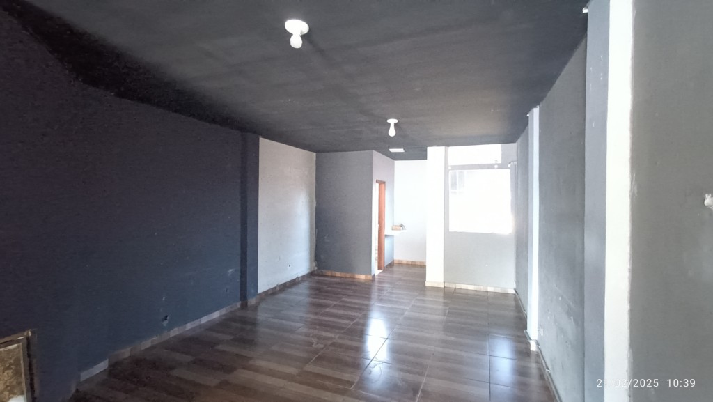 Sala Comercial para locacao no Vila Nossa Senhora da Conceicao em Apucarana com 0m² por R$ 1.300,00