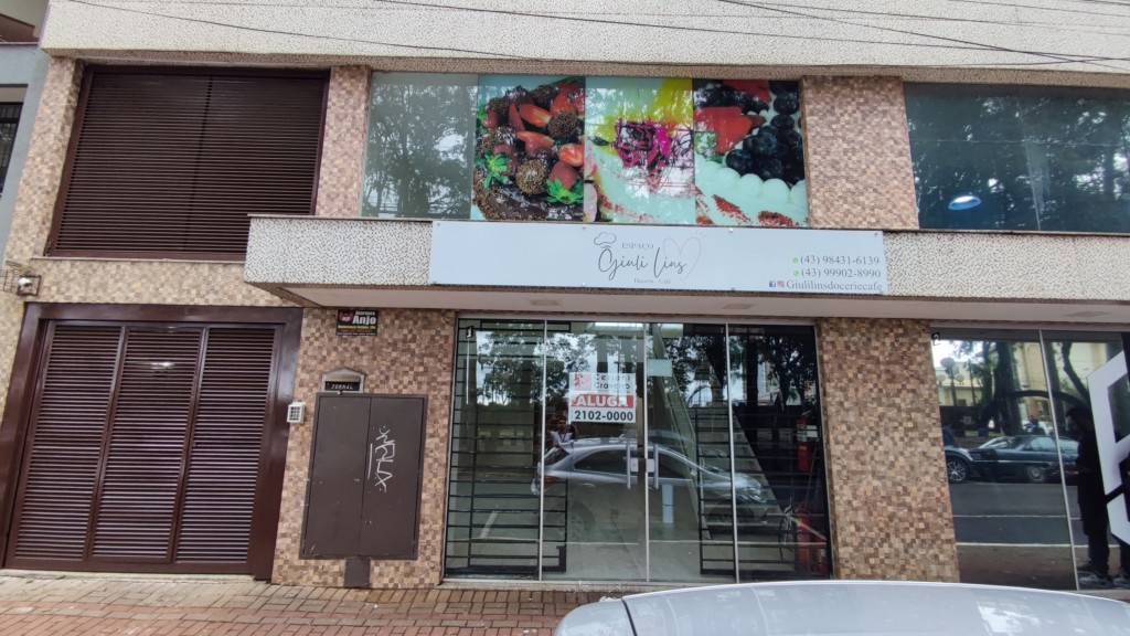 Sala Comercial para locacao no Centro em Apucarana com 0m² por R$ 2.900,00