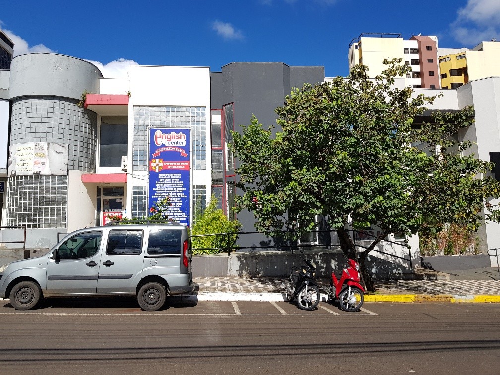 Sala Comercial para locacao no Centro em Apucarana com 97m² por R$ 2.300,00