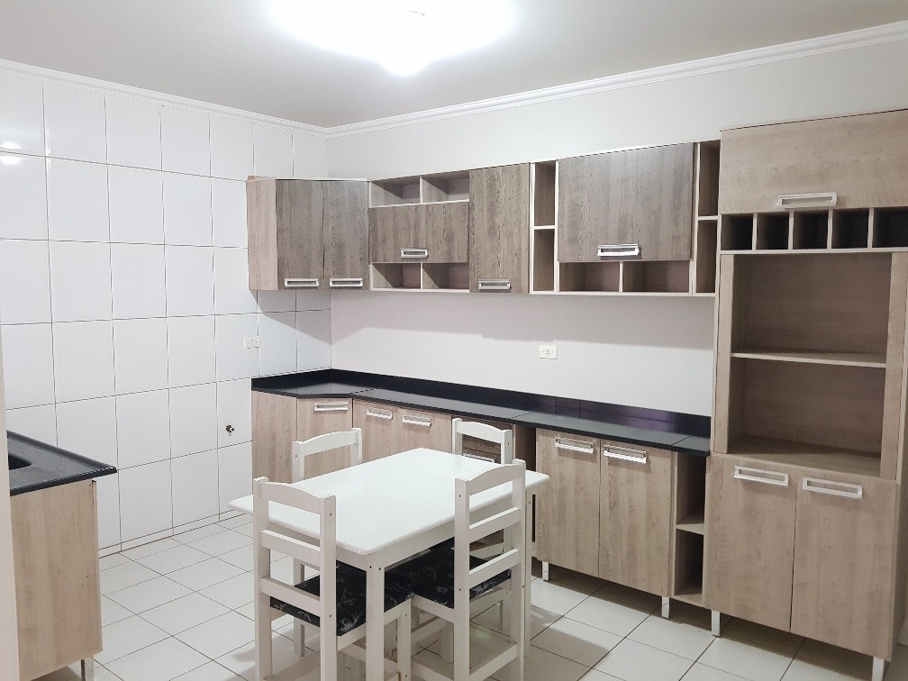 Apartamento para locacao no Centro em Apucarana com 0m² por R$ 950,00